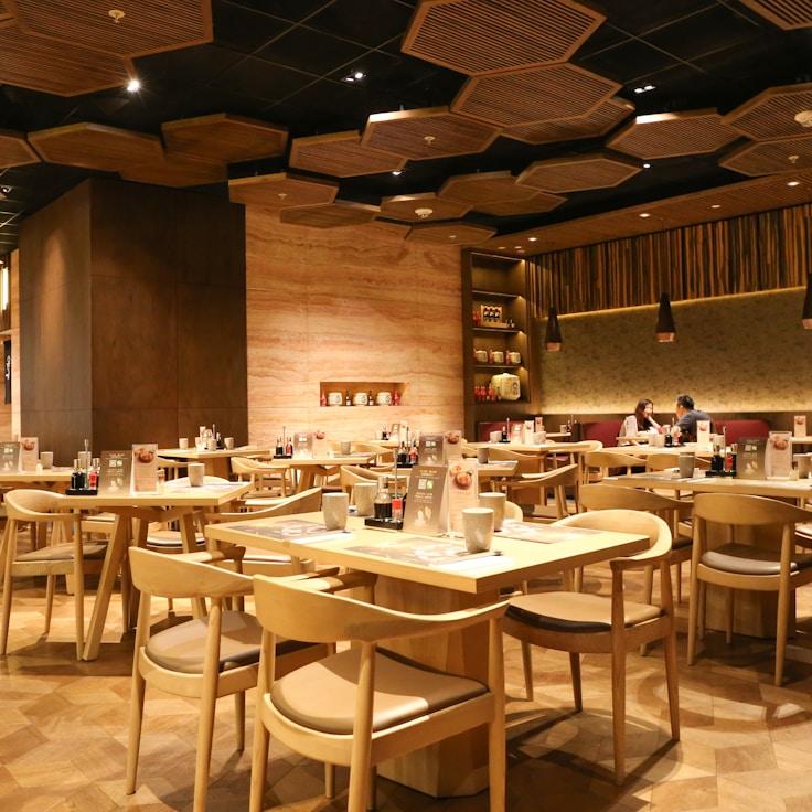 Parks and entertainment for families in Lisbon, Portugal